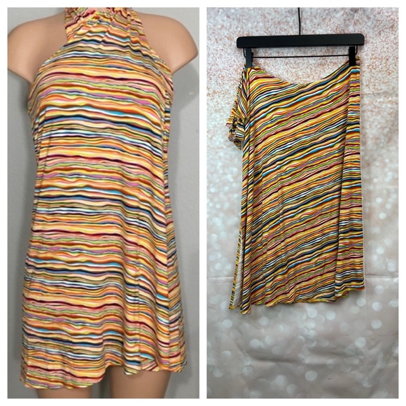 Trina Turk Swimsuit Coverup, Dress / Sarong - Picture 12 of 12
